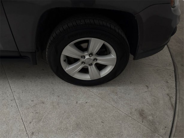 2016 Jeep Compass Latitude photo 15