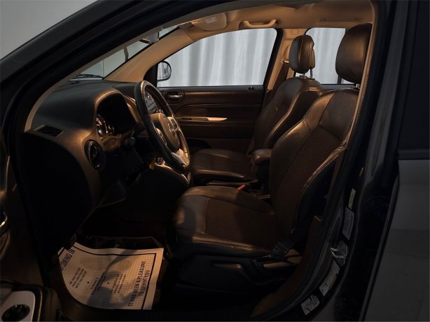 2016 Jeep Compass Latitude photo 30