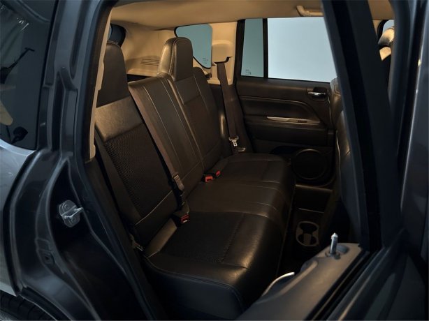 2016 Jeep Compass Latitude photo 35