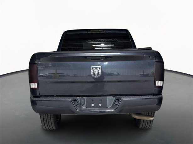 2017 Ram 1500 ST photo 4