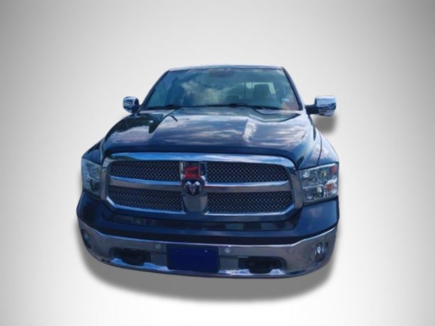 2017 Ram 1500 Lone Star photo 3