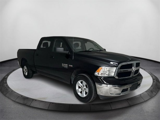 2019 Ram 1500 Classic photo 3