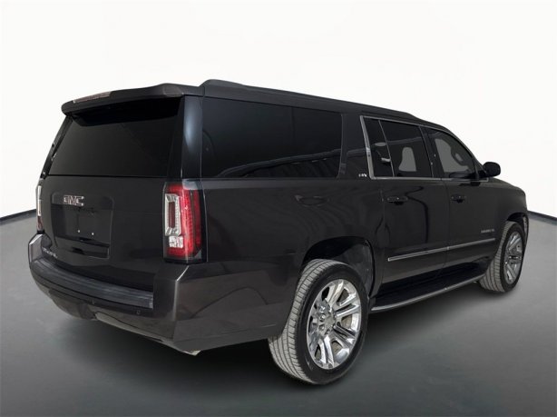 2017 Gmc Yukon XL SLT photo 3