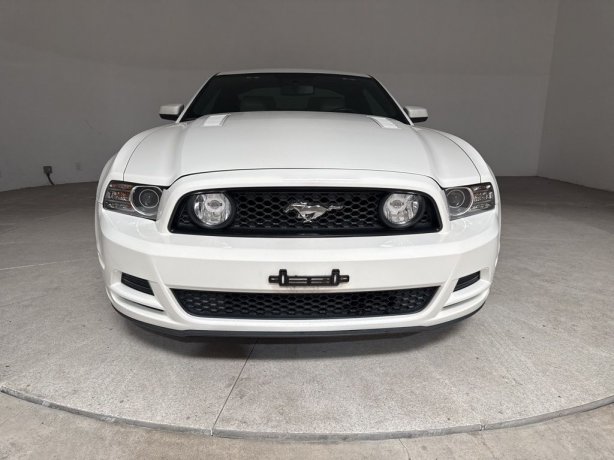 2013 Ford Mustang GT Premium photo 2