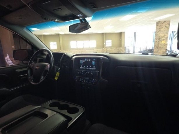 2015 Chevrolet Silverado LT photo 25