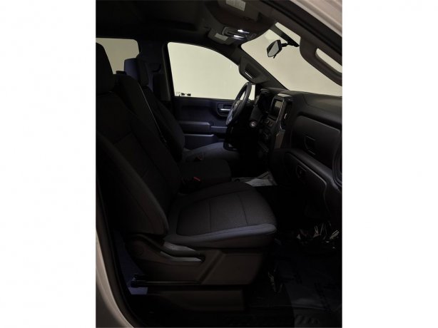 2020 Chevrolet Silverado Custom photo 16