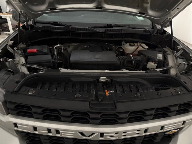 2020 Chevrolet Silverado Custom photo 19