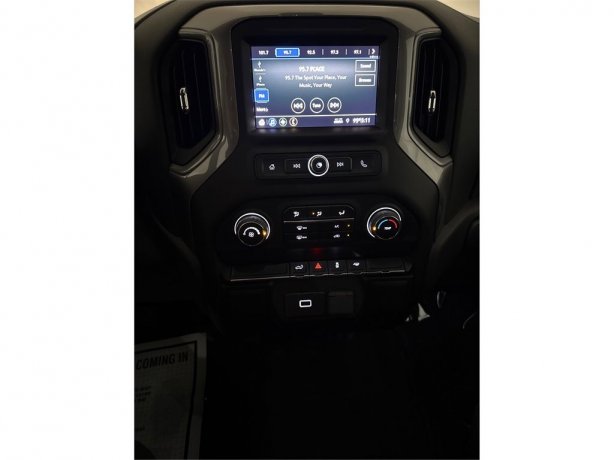 2020 Chevrolet Silverado Custom photo 27