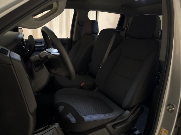 2020 Chevrolet Silverado Custom photo 30
