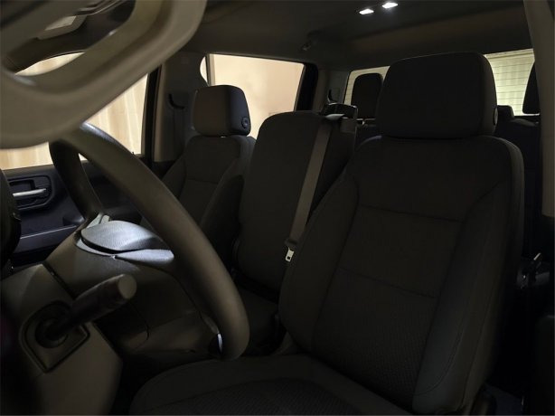 2020 Chevrolet Silverado Custom photo 31