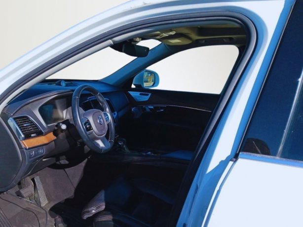 2017 Volvo XC90 Inscription photo 3